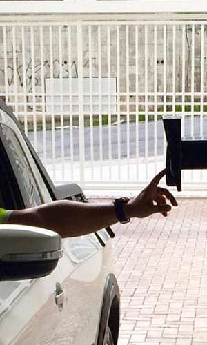 Sistema de controle de ponto eletrônico Sistema de controle de ponto eletrônico